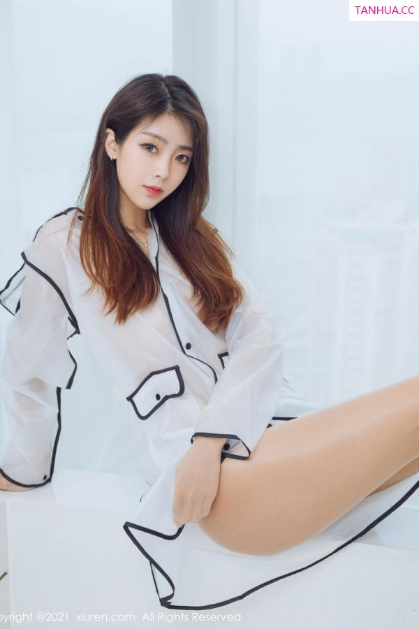 可乐Vicky  清纯美女可樂Vicky 明亮浴室灵动耀眼第6张图片